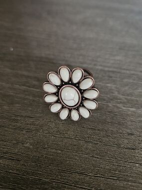Floral White Stone Statement Ring - NWOT